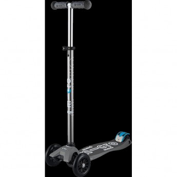 Самокат MICRO MAXI DELUXE складной, серый Самокат MICRO MAXI DELUXE складной, серый